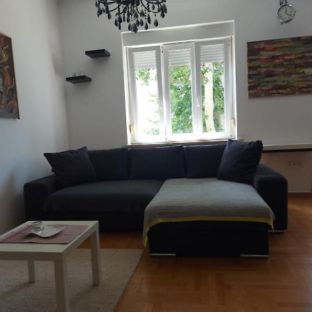Downtown Oasis Zagreb Apartment Bagian luar foto