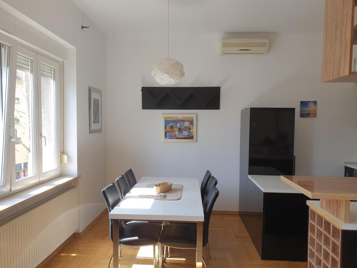 Downtown Oasis Zagreb Apartment Bagian luar foto