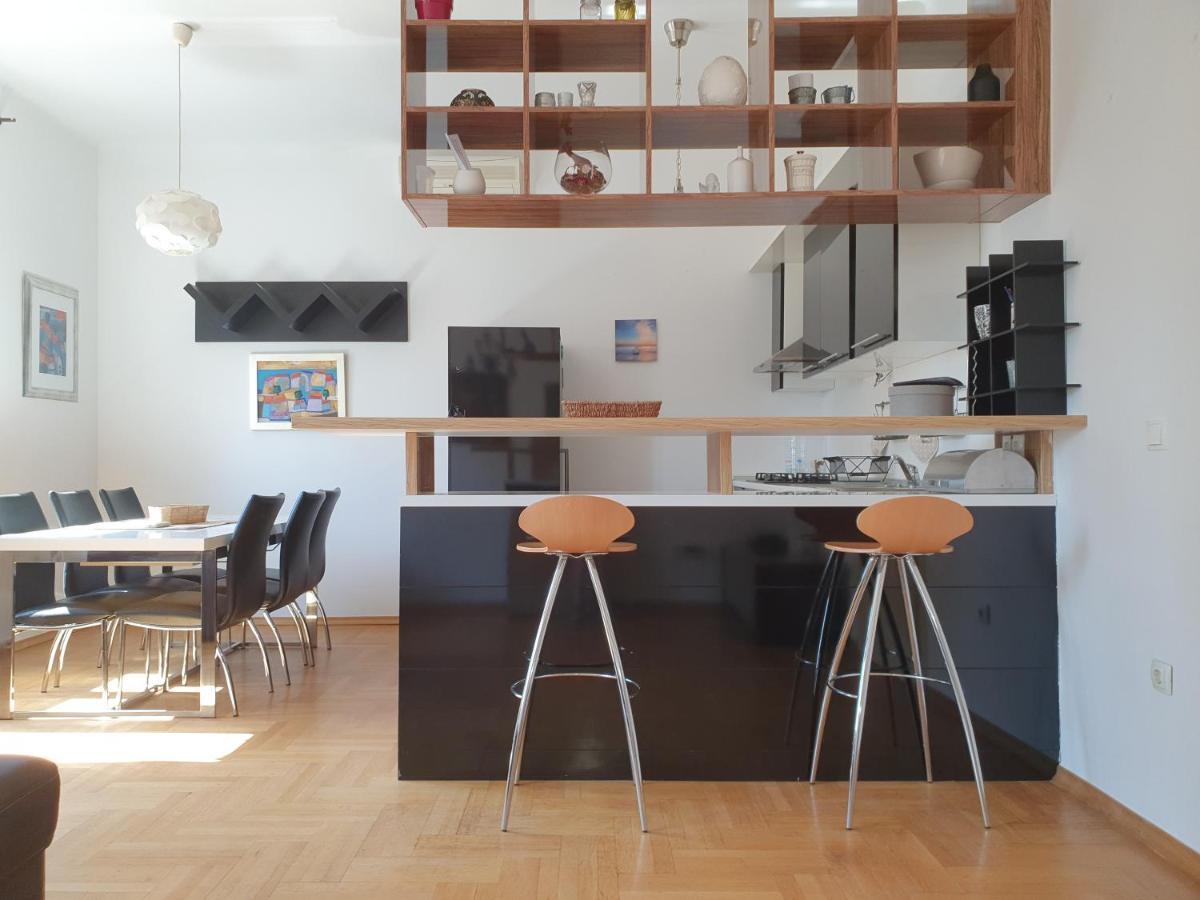 Downtown Oasis Zagreb Apartment Bagian luar foto
