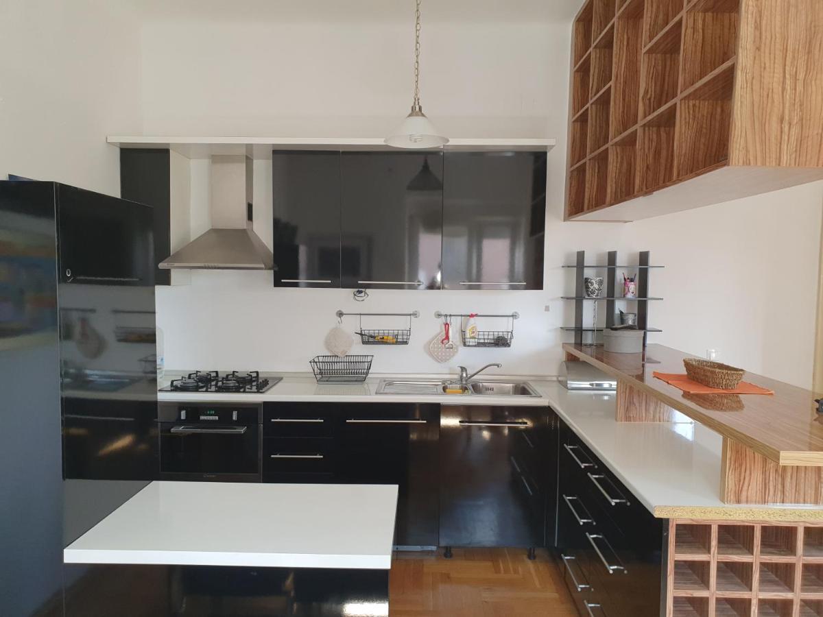 Downtown Oasis Zagreb Apartment Bagian luar foto